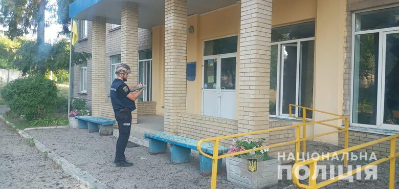 Consequences of occupiers attack on specialized school in Kharkiv 02