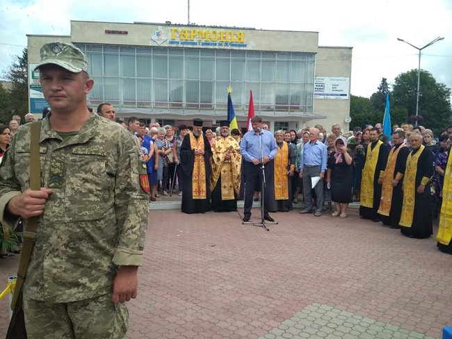С воином 24-й ОМБр Романом Джерелейко, погибшим на Донбассе, простились на Хмельнитчине 04