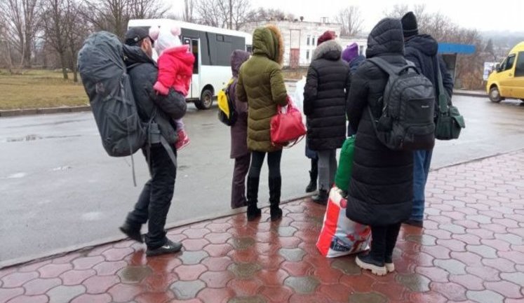 Відбувається евакуація людей з будинків біля військових об'єктів у Кривому Розі