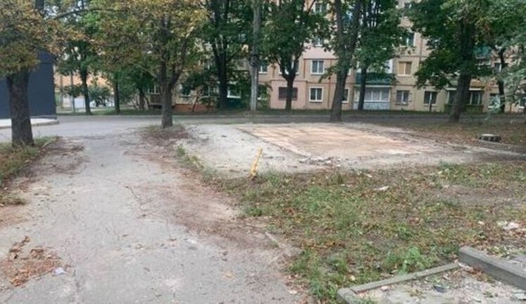 Терехов начал массовый снос МАФов в Харькове. Демонтируют более 100 киосков. ДОКУМЕНТЫ