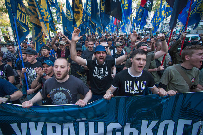 Марш националистов прошел в Одессе 02