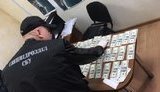 СБУ спіймала на хабарі в $ 4 тис. чиновника Одеської міськради. ФОТОрепортаж
