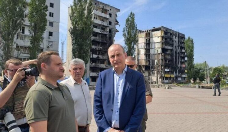 Премьер Ирландии Мартин посетил Бучу и Бородянку