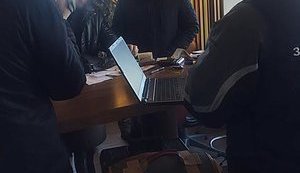Radical Party MP’s assistant who protected illicit gambling venues in Kyiv detained while accepting bribe. PHOTOS