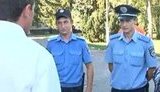 В Киевской области разрешили агитировать только "регионалам": палатки оппозиции сносит милиция. ВИДЕО.