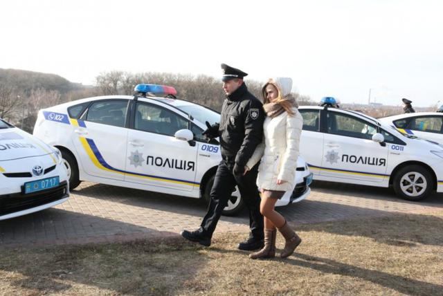 чернигов полиция присяга патрульная патрульные