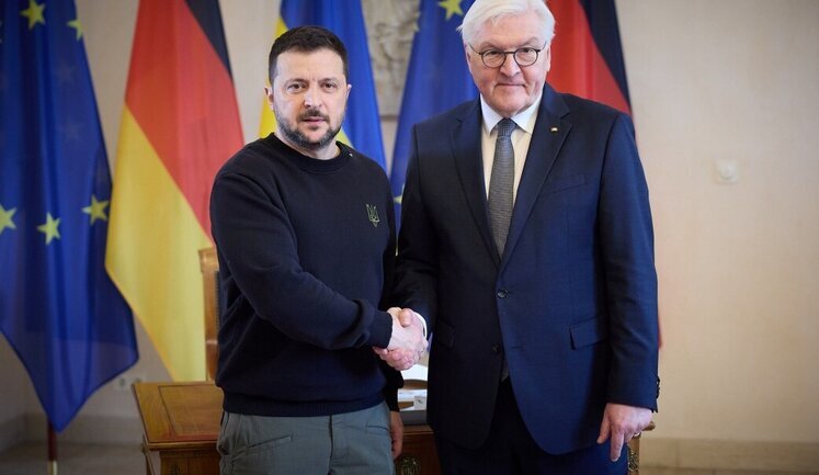 Zelenskyy met with Steinmeier: They discussed importance of launching joint arms production. PHOTOS
