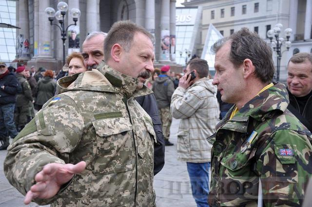 Ukrainian Volunteer Fighter Day celebrations held on Kyiv’s Maidan Nezalezhnosti 35 Ukrainian Volunteer Fighter Day celebrations held on Kyiv’s Maidan Nezalezhnosti 35