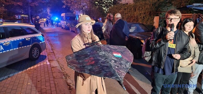 У Варшаві пікетували посольство Ірану 06