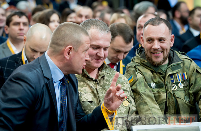 Яценюк вместо фас! сказал: Я - пас 11