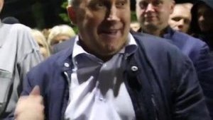 Ukrainian Foreign Minister Deshchytsa Sings "Putin - F#@khead.". VIDEO