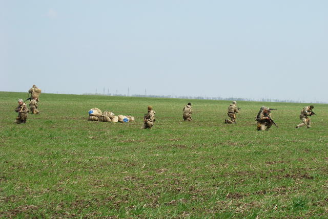 Airborne, Spetsnaz cadets performed landing drills in Odesa region 09
