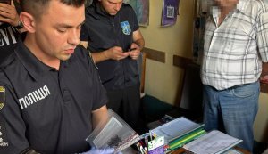 He promised to "arrange" admission to college for $1,000 to evade mobilisation: lecturer and local councillor has been exposed in Rivne region. PHOTO