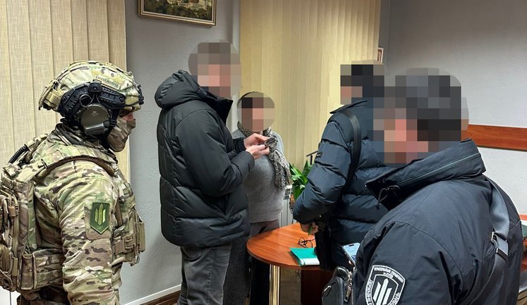 Чиновники РГА Киева продавали фиктивную опеку, используя лиц с инвалидностью, - ГБР. АУДИО+ФОТОРЕПОРТАЖ