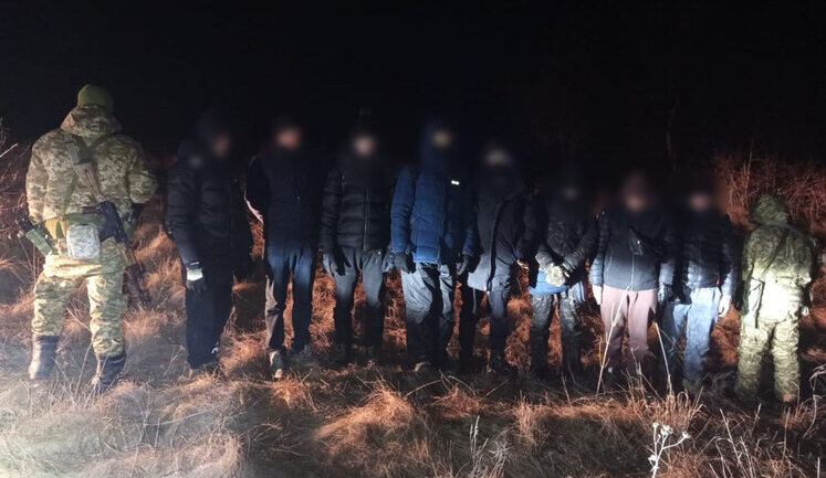 Намагалися перетнути кордон через вказівки адміністратора в телеграмі: затримано вісьмох порушників, - ДПСУ. ФОТОрепортаж