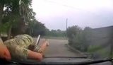 У Запоріжжі велосипедистка протаранила автомобіль. ЗМІ помилково повідомили про участь машини патрульних. ВІДЕО (виправлено)