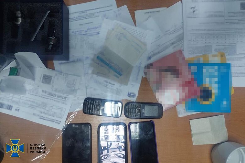 Ліквідовано канал прихованих перевезень з України до РФ, - СБУ 04