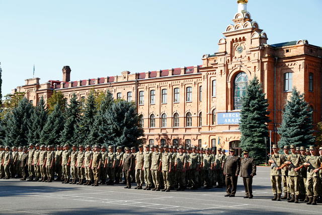 Першокурсники Одеської військової академії склали присягу 01
