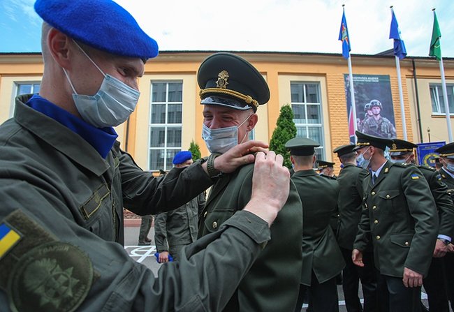 В Академии Национальной гвардии Украины состоялся выпуск лейтенантов 12