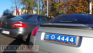 За тиждень в Україні розмитнили 74 автомобілі на єврономерах, - ДФС