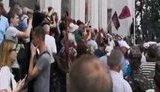 Turmoil outside Ukrainian parliament: Donbas war veterans, miners break through police line. VIDEO&PHOTOS