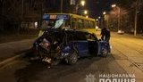 Пьяный водитель легковушки врезался в маршрутку с пассажирами на Подоле: пострадали 6 человек, в том числе беременная женщина. ФОТО