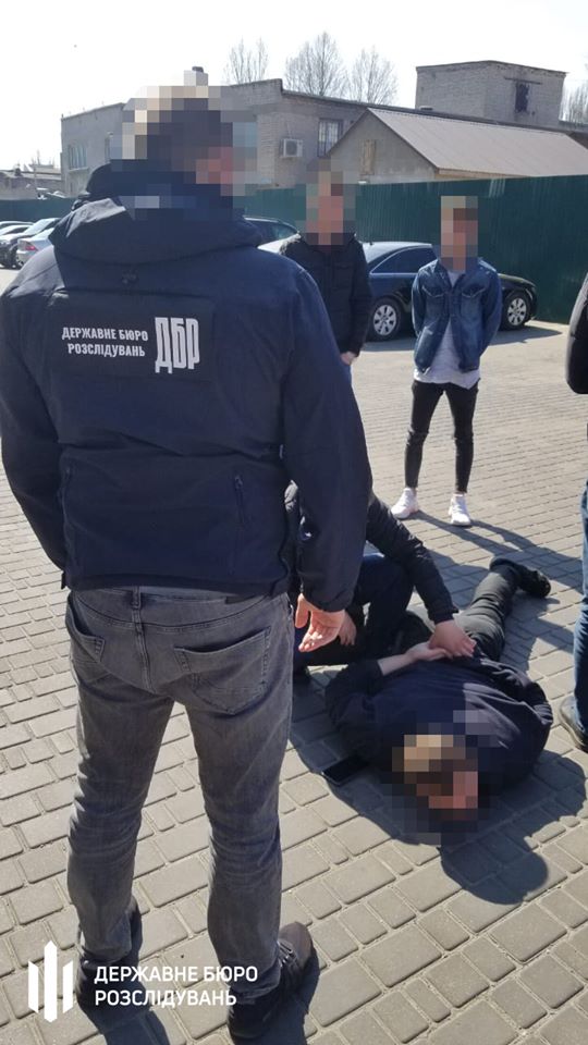 Полицейский задержан в Одессе на взятке 16 тыс. грн, - ГБР 01