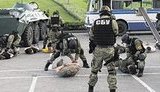 На стадионе Ахметова СБУ училась "отбивать у террористов VIP-персону". ФОТОрепортаж