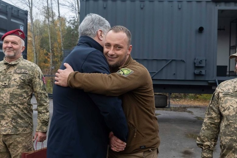 Допомога ЗСУ від Порошенка