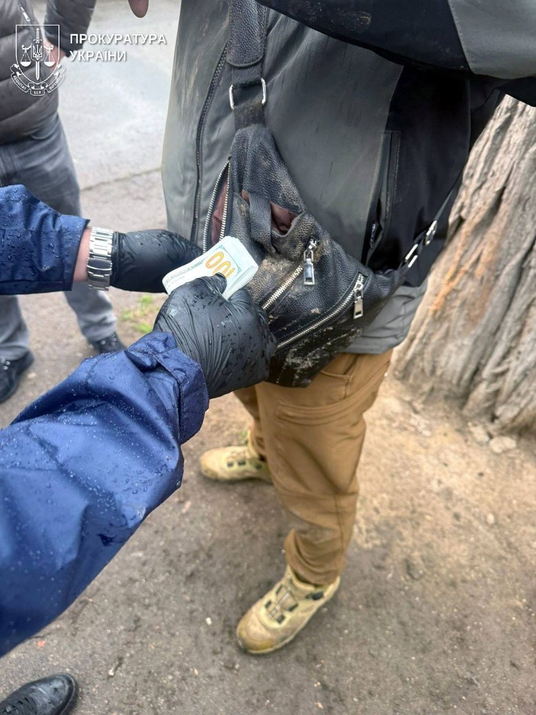 На Одещині затримали посадовця РТЦК на хабарі