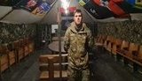 "Усі, хто воював за свободу України, воює і загинув за неї, - слава вам", - добровольці, волонтери та бійці ЗСУ привітали українських солдатів із професійним святом. ВIДЕО