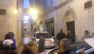 Hostages taken in a jewellery store in Montpellier, Southern France. PHOTOS