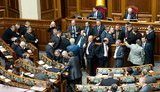 БЮТ заблокировал трибуну Рады: Чечетов продолжает дирижировать. ФОТОрепортаж