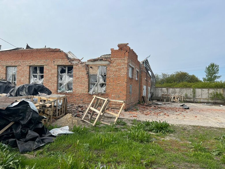 Последствия вражеских обстрелов Сумщины 04
