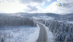 На Львівщині реконструюють та відремонтують дороги, які ведуть до Карпатських гір, - Служба автодоріг. ВIДЕО