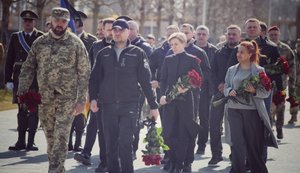 Five unknown defenders who gave their lives for their homeland were buried at memorial cemetery. PHOTOS