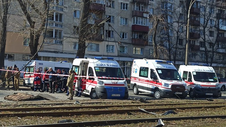 Наслідки падіння збитої російської крилатої ракети на Куренівку в Києві 05 Наслідки падіння збитої російської крилатої ракети на Куренівку в Києві 05