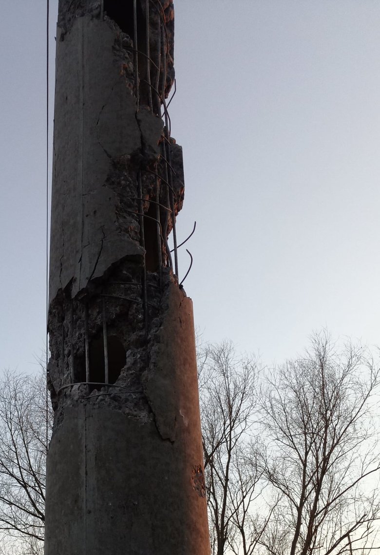 Позицию, с которой вела огонь Татьяна Чорновол, разбил вражеский танк. Экс-нардеп не пострадала, потому что перед обстрелом переместилась на новую позицию 03