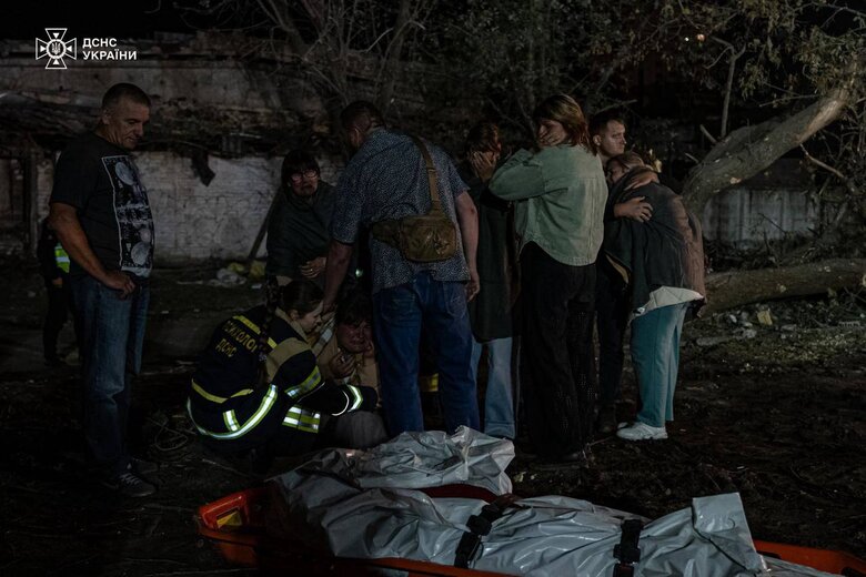 Rescue operations in Kyiv