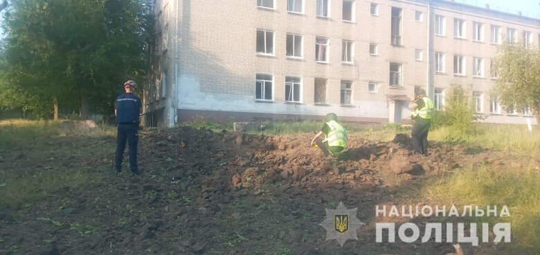 Consequences of occupiers attack on specialized school in Kharkiv 01