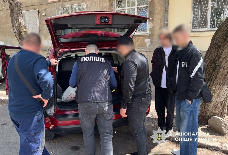 В Одесі затримали офіцера морського вишу, який вимагав гроші у студентів