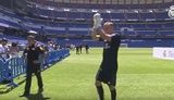 Мадридский "Реал" провел презентацию украинского вратаря Лунина. ВИДЕО