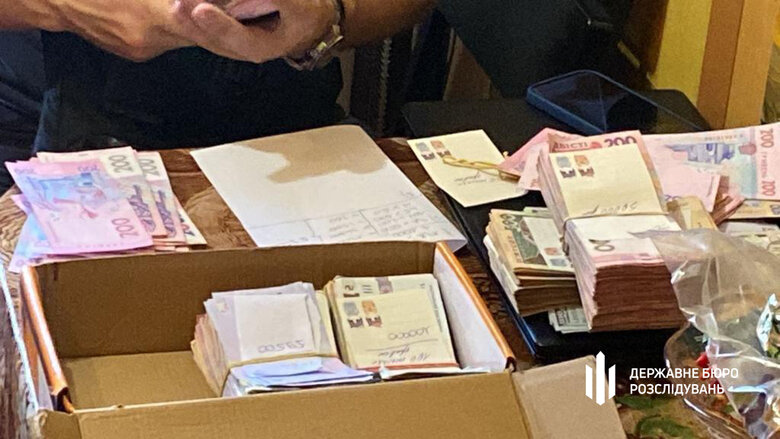 Затримано військовослужбовця-зрадника, який брав участь у репресіях окупантів проти українців у Херсоні, - ДБР 02
