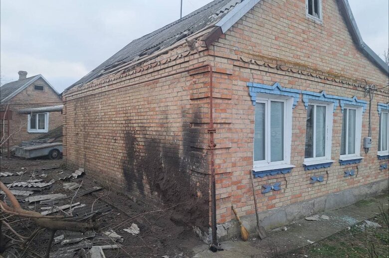 Destruction in Nikopol district on 7 February