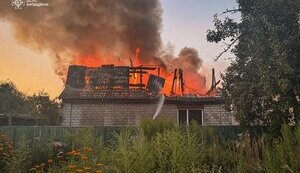 Атака на Київщину тривала майже 10 годин, наслідки фіксуються у чотирьох районах, 2 особи постраждали (оновлено). ФОТОрепортаж