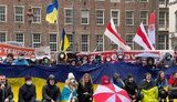 Сотні людей вийшли на акції на підтримку України в різних містах Німеччини. ФОТОрепортаж