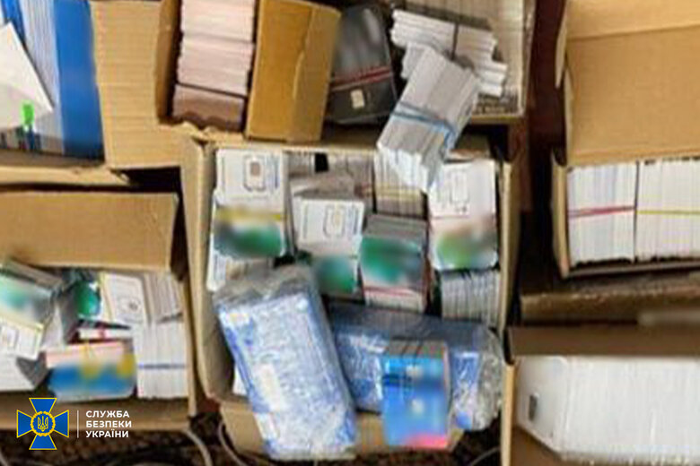 Ліквідовано мільйонну ботоферму, яка розхитувала обстановку в Україні на замовлення однієї з політсил, - СБУ 05