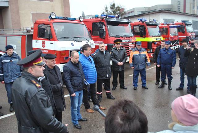 Норвежці передали рятувальникам Житомирщини 5 пожежних автомобілів 01