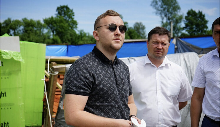 Родича Ігоря Гринкевича - Романа Гринкевича оголошено в розшук,- ДБР