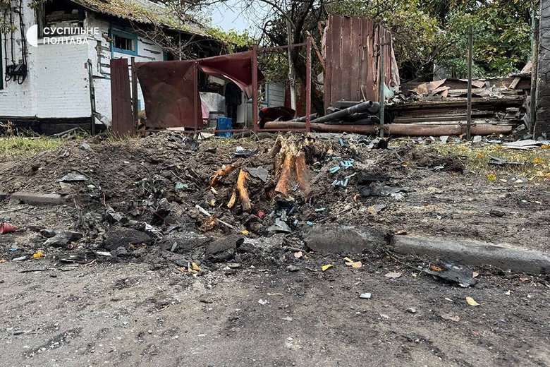 У Полтаві дрон упав біля школи, де перебували діти: є травмовані
